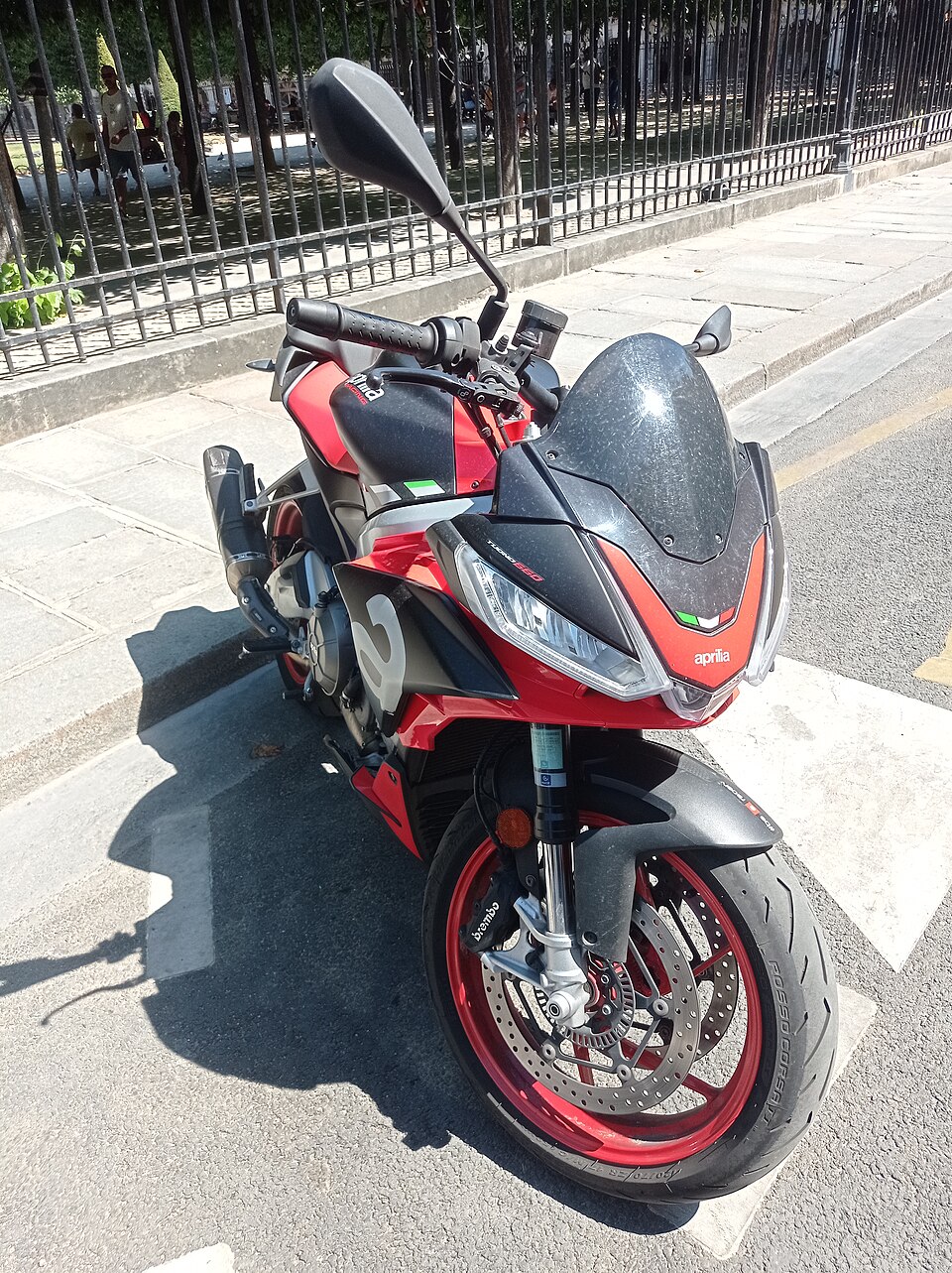 Aprilia Tuono 660 / Tuono 660 Factory