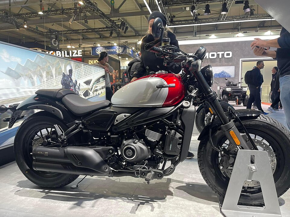 CFMoto 450MT