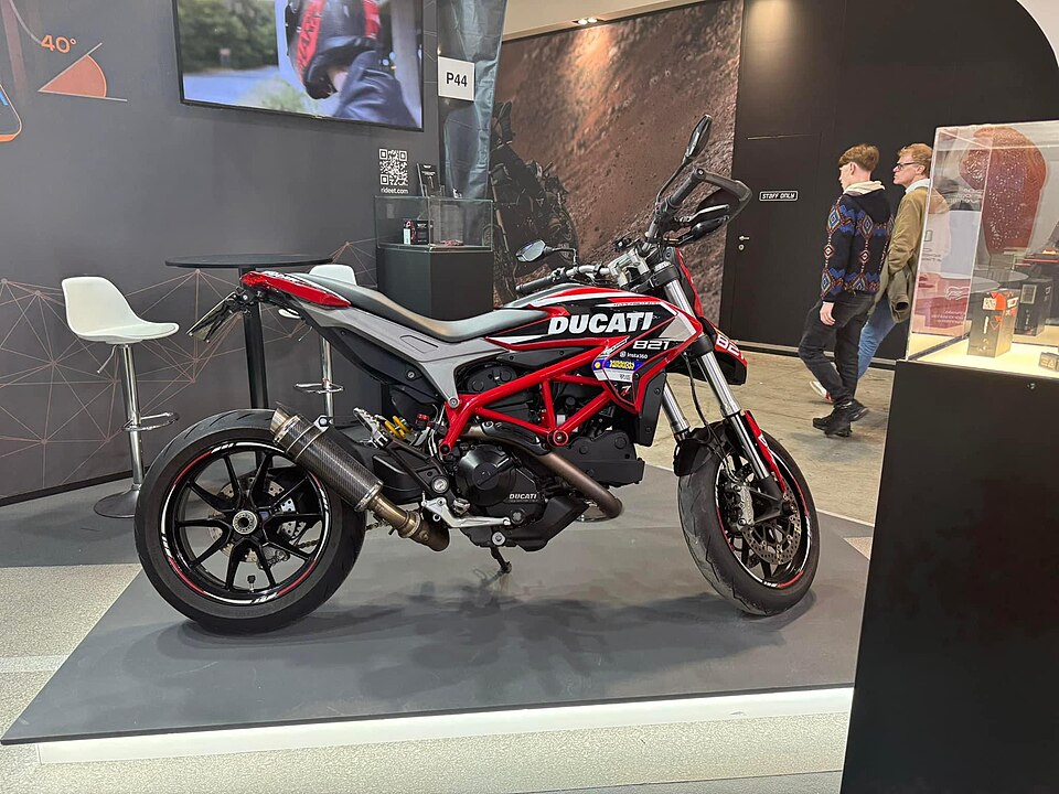 Ducati Hypermotard 821 / 939 (SP / Hyperstrada)