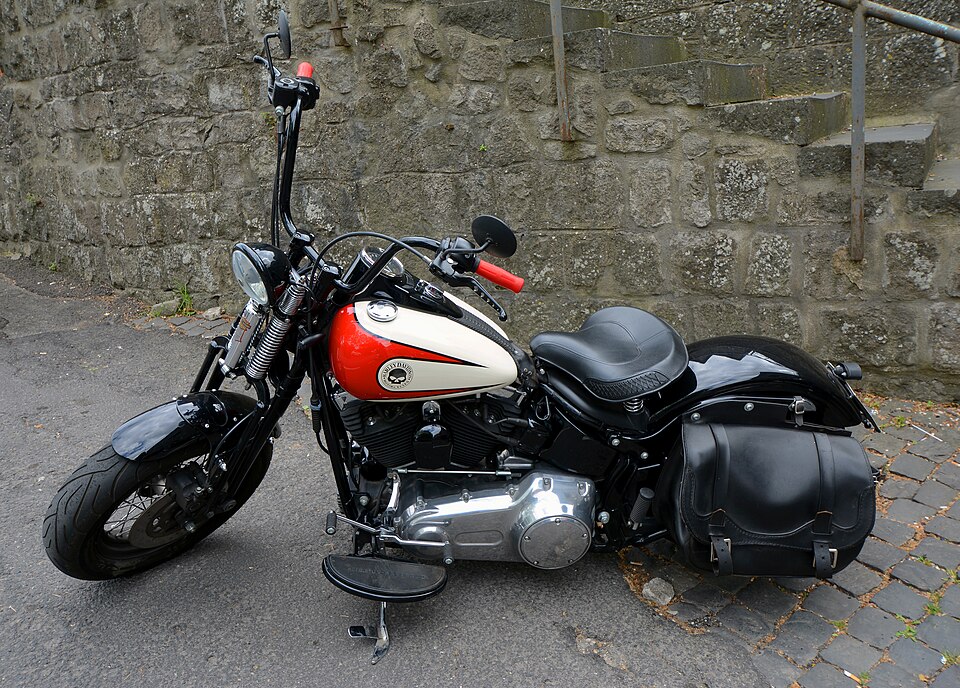 Harley-Davidson Softail Street Bob (FXBB / FXBBS 107 / 114)