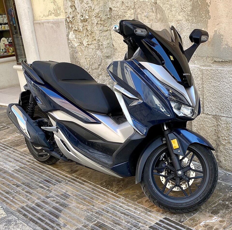 Honda Forza 300 / Forza 350 (NF07 / NF10)