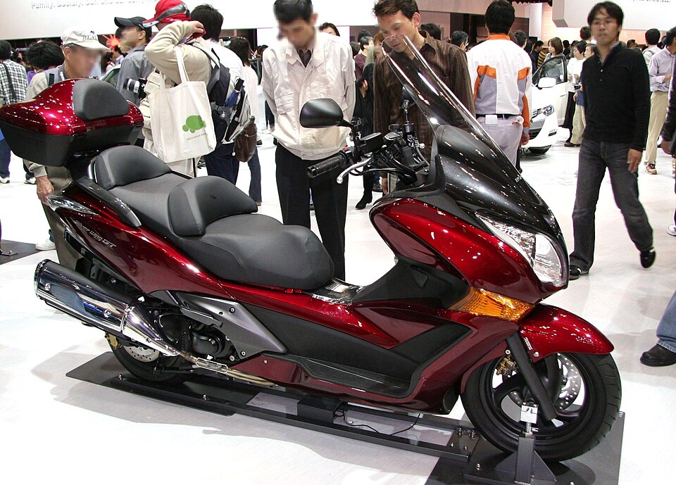 Honda Silver Wing 400 / 600 (FJS / SW-T)