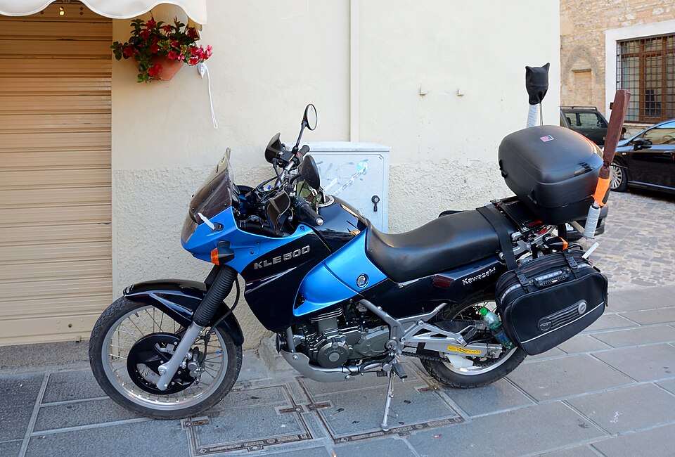Kawasaki KLE 500 (LE500A / LE500B)