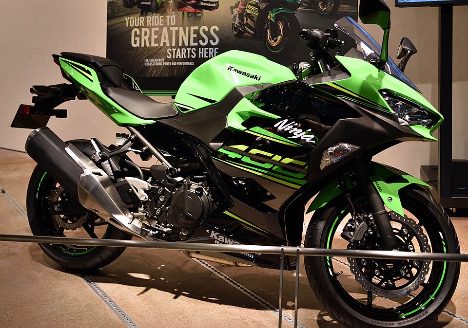Kawasaki Ninja 400 (EX400G)