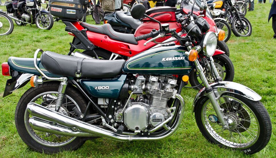 Kawasaki Z900 (ZR900B / ZR900D A2)