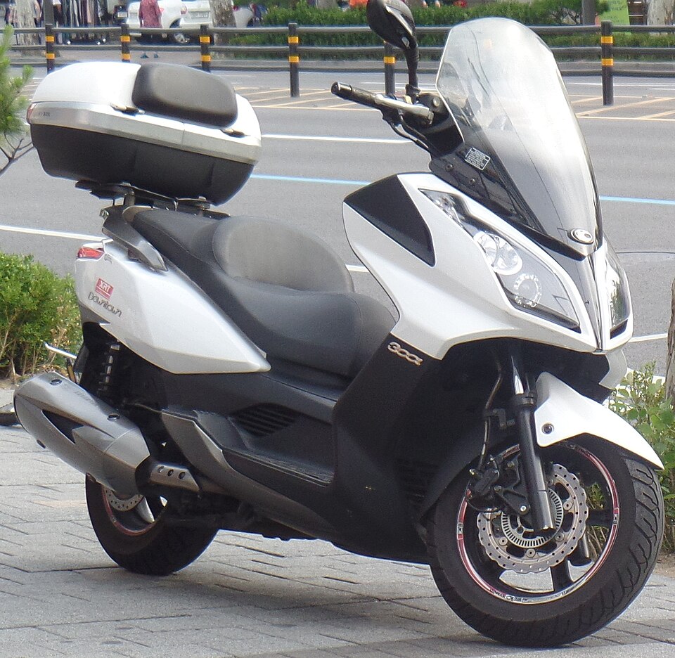 Kymco Super Dink 300i / 350i (V20 / V21)