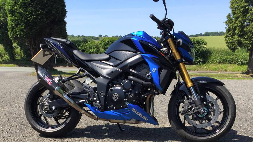 Suzuki GSX-S750