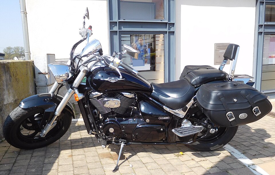 Suzuki Intruder M800 / C800 (VZ800 / VL800)