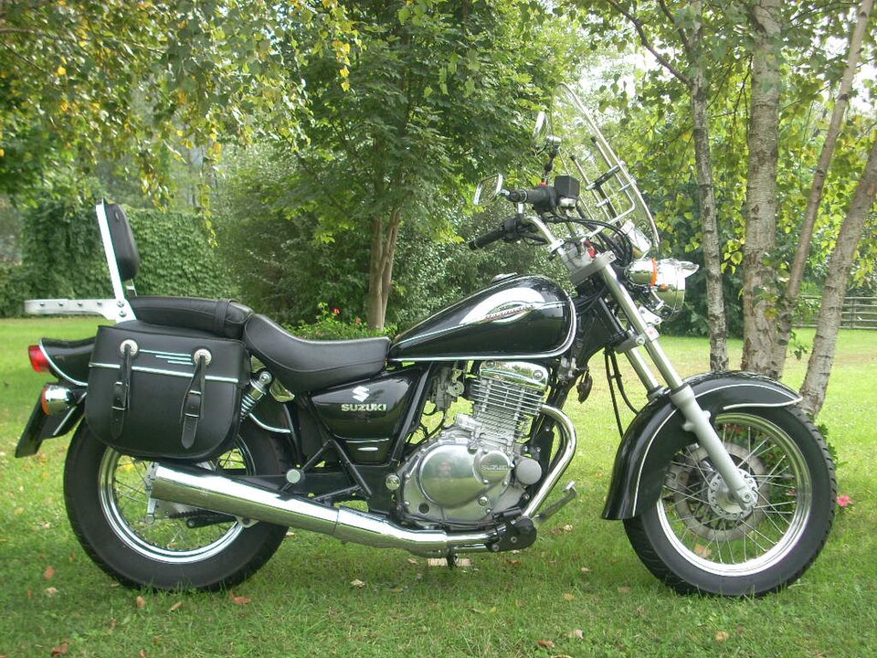 Suzuki GZ 125 / GZ 250 Marauder