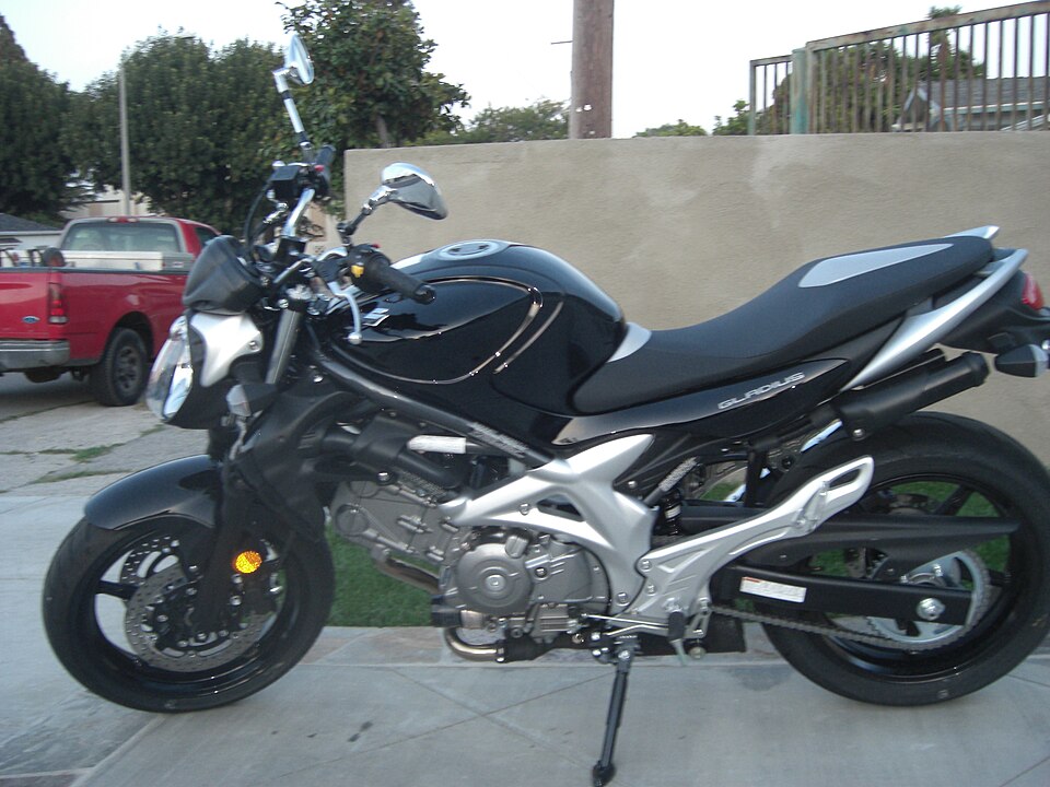 Suzuki SFV650 Gladius