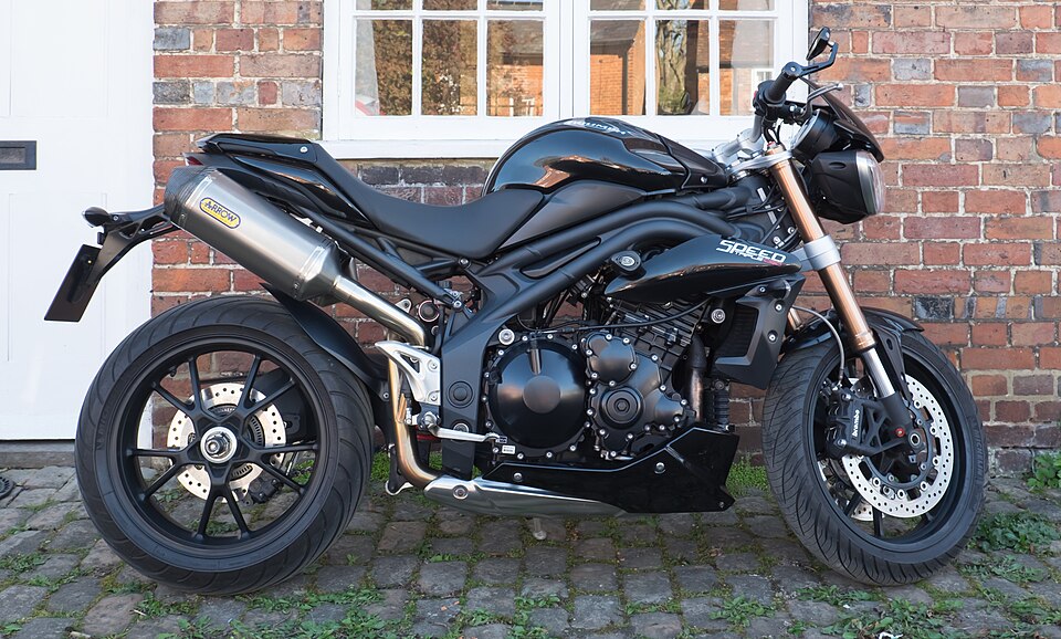 Triumph Speed Triple 1050 (S / R / RS)