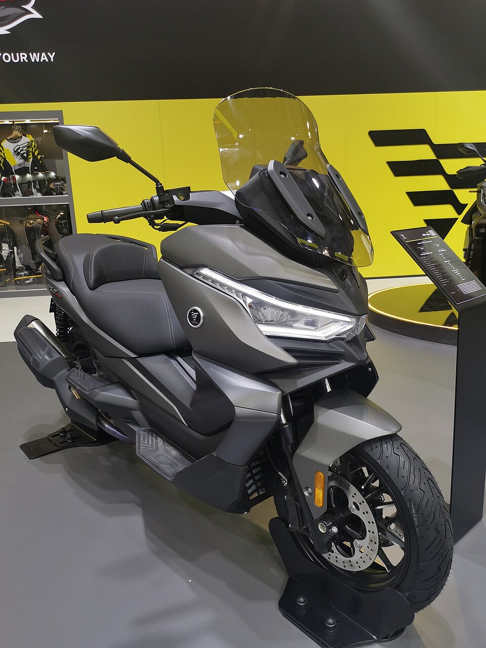 Voge SR4 Max 350 / SR4 Max T