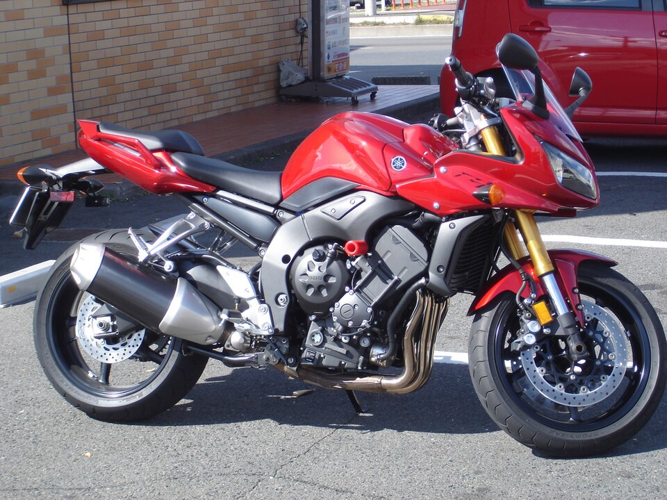 Yamaha FZ1 / FZ1 Fazer (RN16)