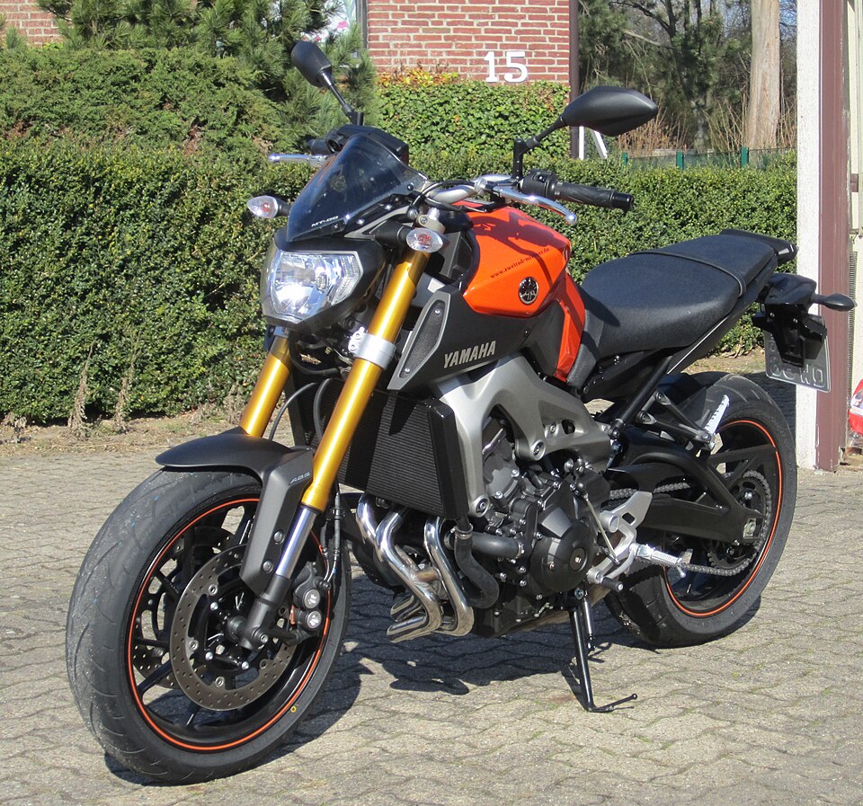 Yamaha MT-09 (RN29 / RN43 / RN69)