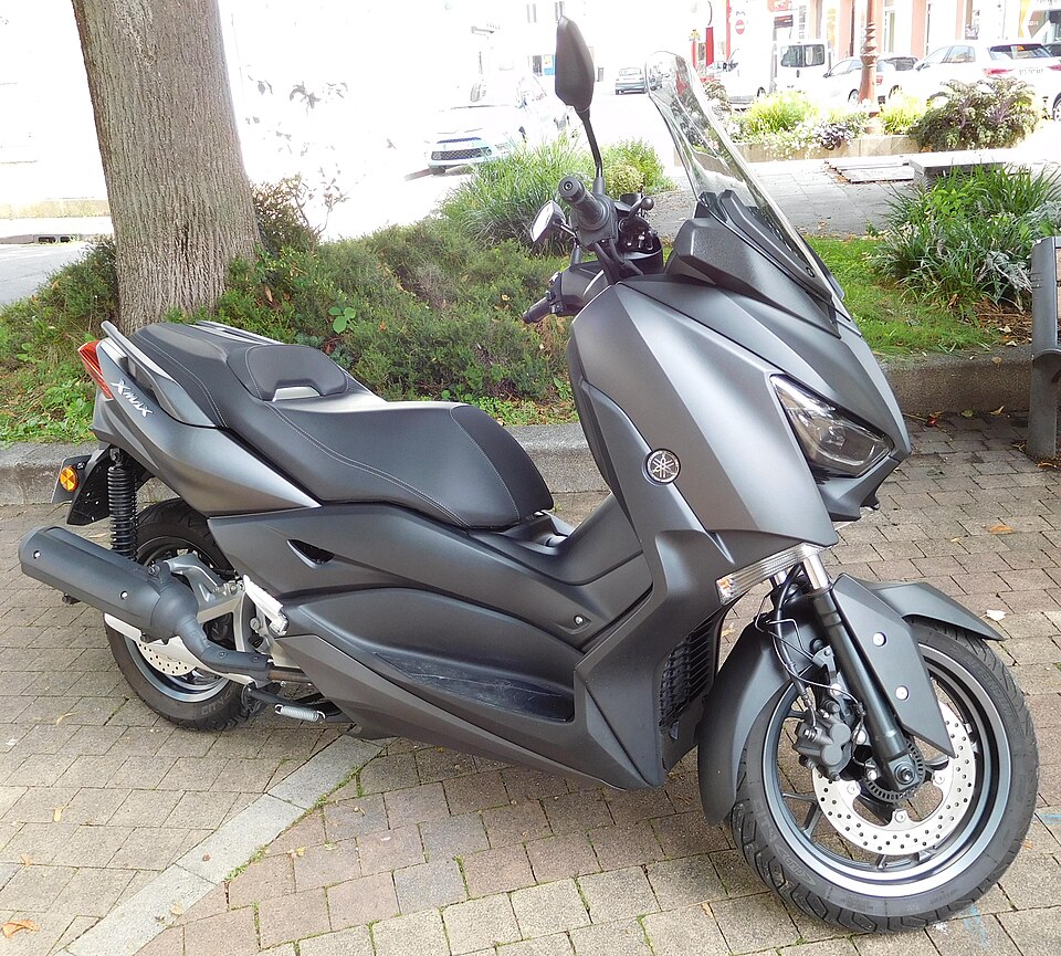 Yamaha XMAX 250 (YP250R)